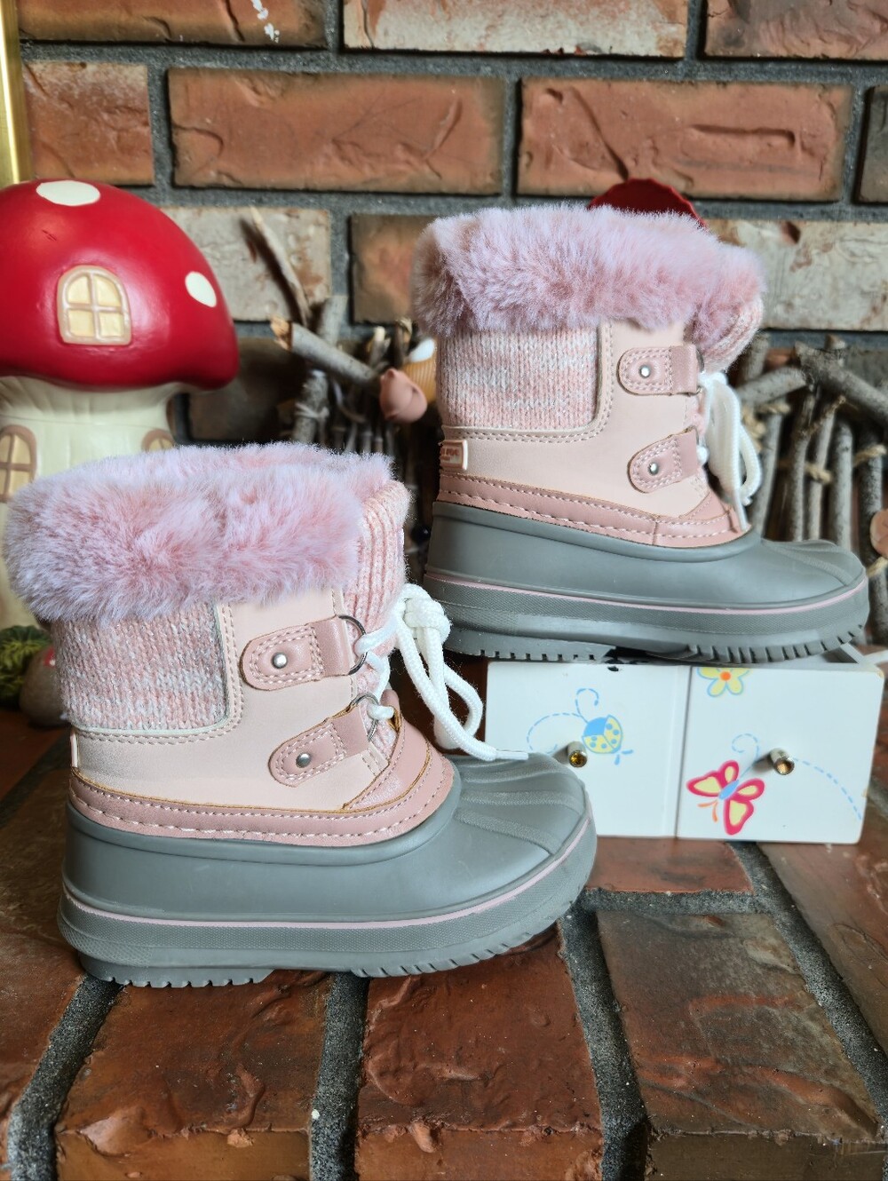London Fog Icelyn Snow Boots